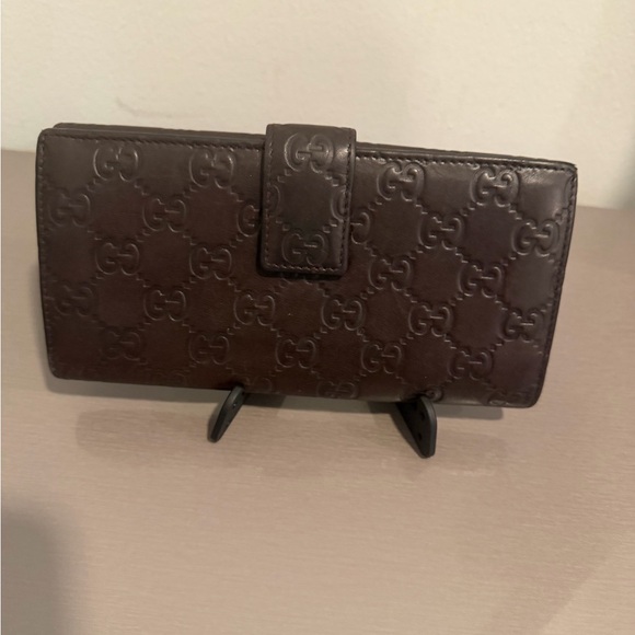Gucci Dark Brown Embossed Leather Wallet - Picture 2 of 10